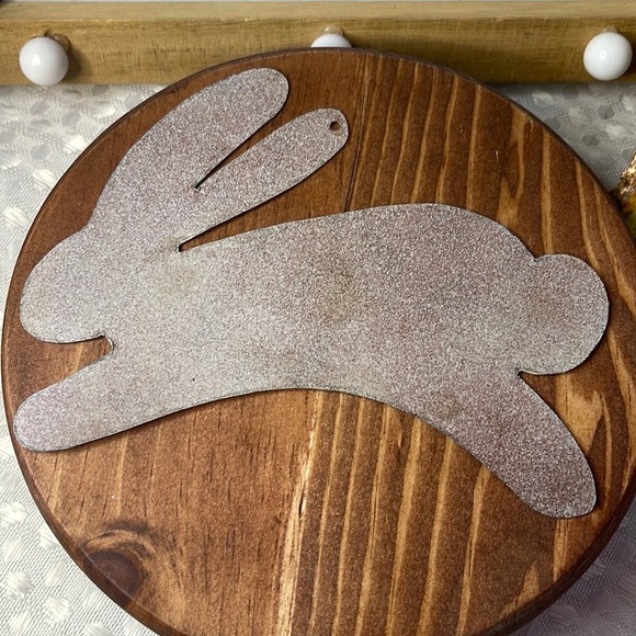 Bunny 1 Steel Cut Out Metal Art Decoration. - Picture 4 of 4